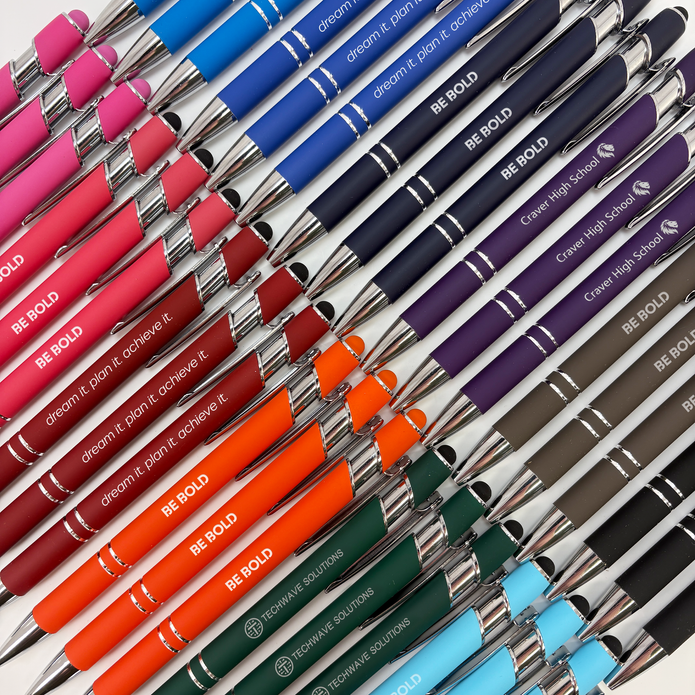 Colorful pens with 'BE BOLD' and 'dream it. plan it. achieve it.' text on a white background